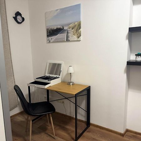Cozy Apartments In Central Location With Free Parking Виена Екстериор снимка