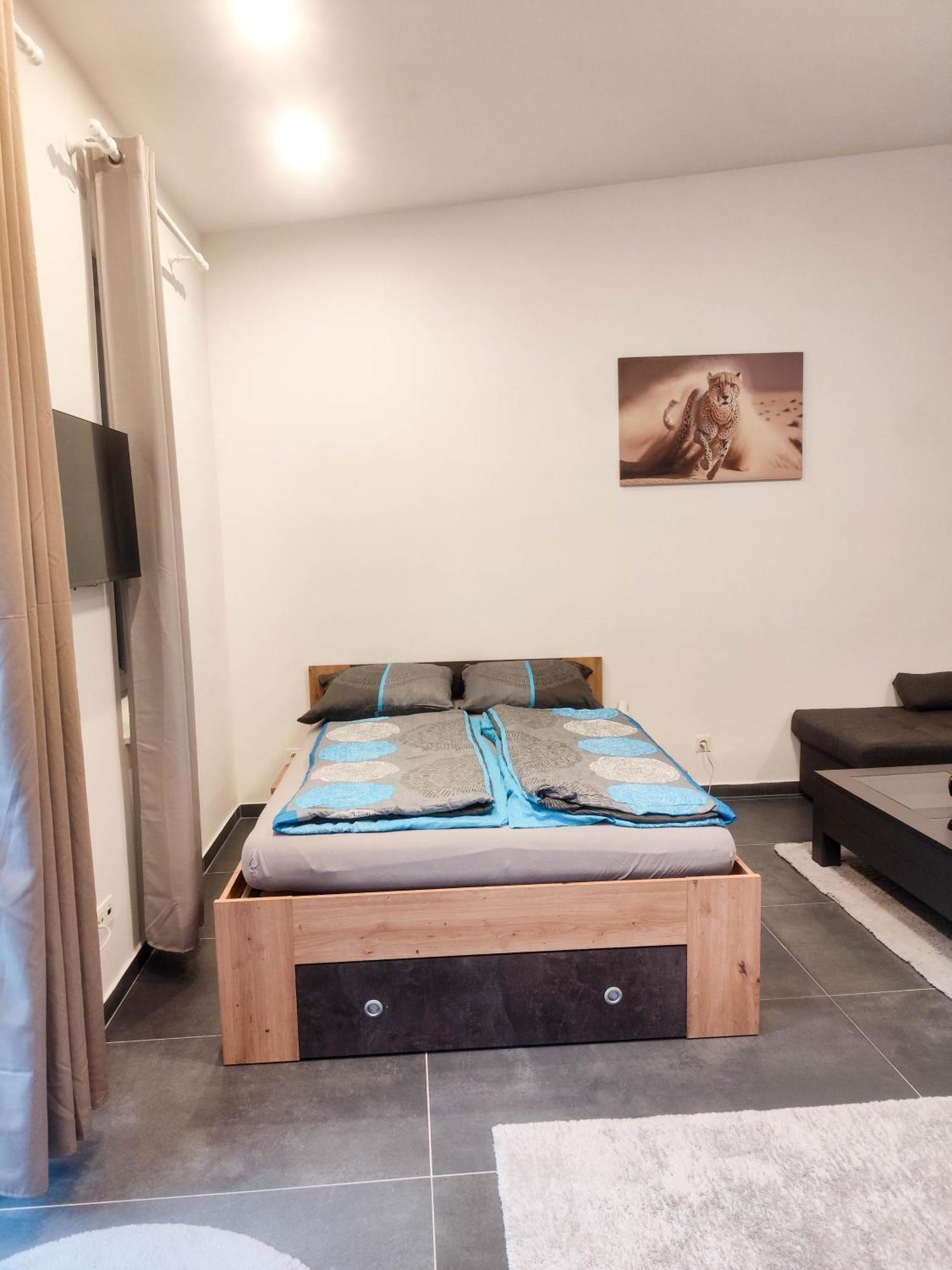 Cozy Apartments In Central Location With Free Parking Виена Екстериор снимка